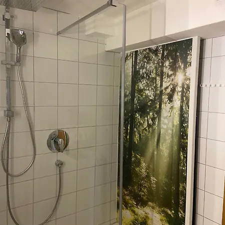 7-taeler-blick - Mit Holzofen Und Garten - Naturnah 아파트 바이에르스브론